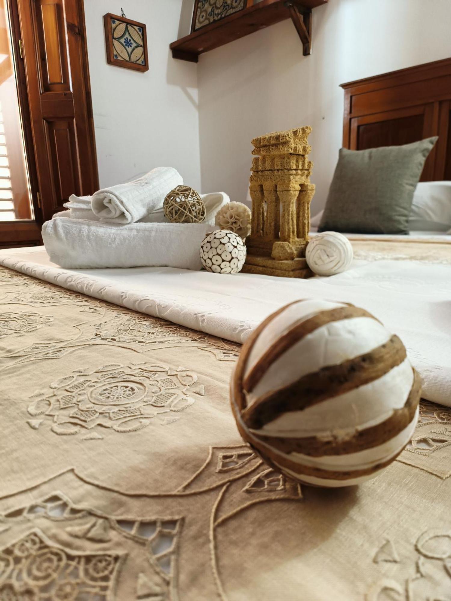 Afena Rent Bedrooms Agrigento Kültér fotó